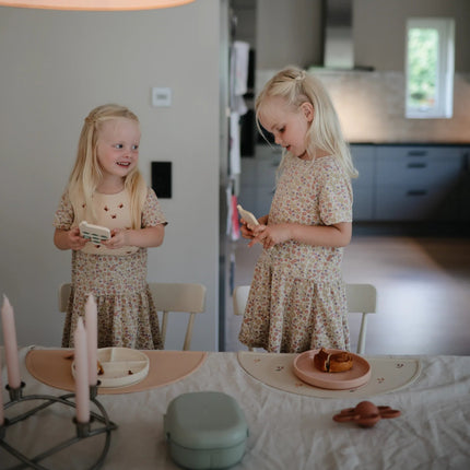 Mushie Slabbetje Butterflies koop je bij Babywinkel