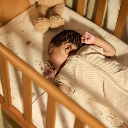 Newborn Slaapzak - Little Waffle koop je bij Babywinkel