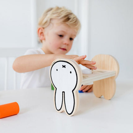 Nijntje Hamerbankje koop je bij Babywinkel