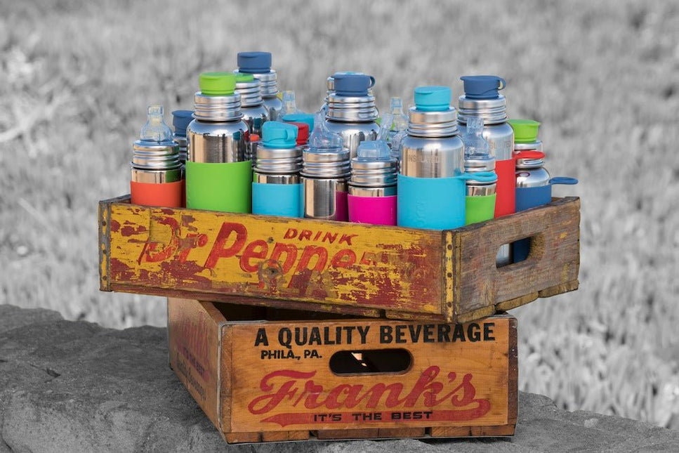 Pura Babyfles Rvs 325 Ml + Silicone Speen Medium Flow + Silicone Reisdop + Mint Sleeve koop je bij Babywinkel