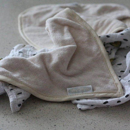 Silly Billyz Slabbetje Bandana White Sand koop je bij Babywinkel