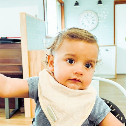 Silly Billyz Slabbetje Bandana White Sand koop je bij Babywinkel