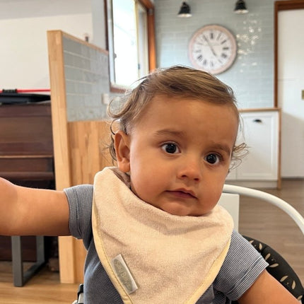 Silly Billyz Slabbetje Bandana White Sand koop je bij Babywinkel