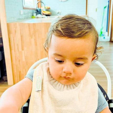 Silly Billyz Slabbetje Large White Sand koop je bij Babywinkel