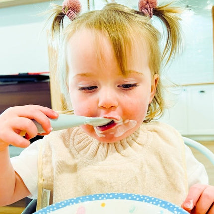 Silly Billyz Slabbetje Large White Sand koop je bij Babywinkel