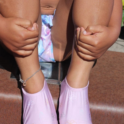 Slipstop Waterschoentjes Butterfly Peach Girls koop je bij Babywinkel