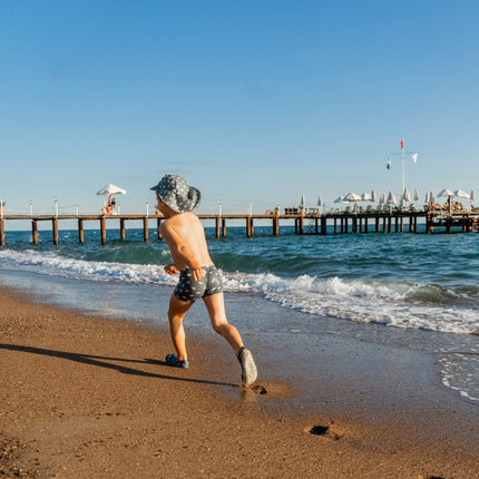 Slipstop Waterschoentjes Dino Green koop je bij Babywinkel
