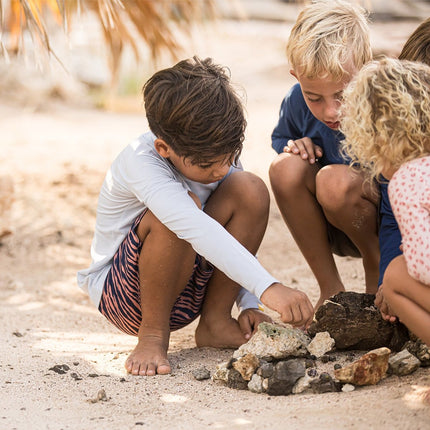 Swim Essentials Zwemshirt Kind Uv Lichtblauw koop je bij Babywinkel