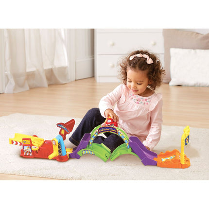 Vtech Speelgoed Autobaan Toet Toet Auto Race & Stunt Looping koop je bij Babywinkel